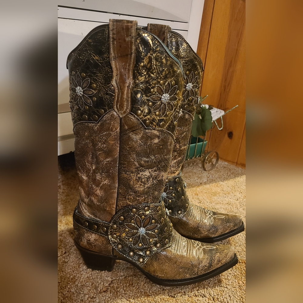 Corral Boots E 1017 Brown & Bronze Chunky Collar & Harness